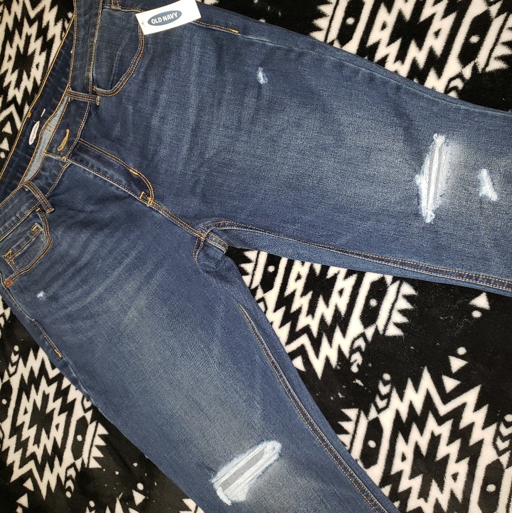 Dark Distressed Skinny Jeans NWT